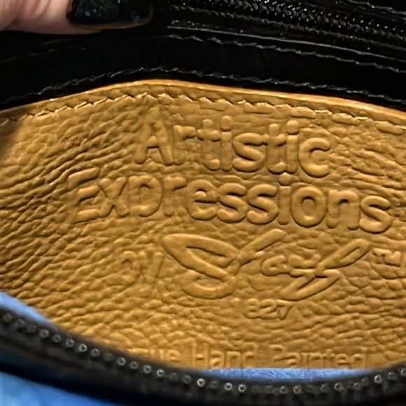 Multicolor Crossbody Bag - Picture 8 of 12